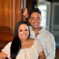 Listen to Cassiane e Jairinho, watch music videos, read bio, see tour dates & more!