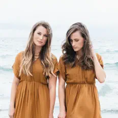 Listen to Foto Sisters, watch music videos, read bio, see tour dates & more!