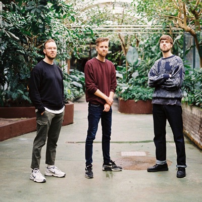 Listen to Yør Kultura, watch music videos, read bio, see tour dates & more!