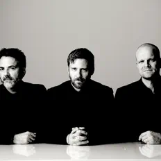 收听 Espen Eriksen Trio、观看音乐视频、阅读小传、查看巡演日期等 ！