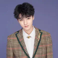 收听 王俊凯、观看音乐视频、阅读小传、查看巡演日期等 ！