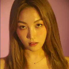 收听 Sayma、观看音乐视频、阅读小传、查看巡演日期等 ！