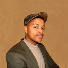 Ouça Markell Houser, assista a videoclipes, leia a biografia, veja as datas das turnês e mais!