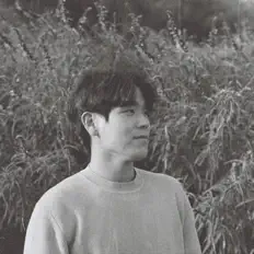 윤요한을(를) 듣고, 뮤직 비디오를 보고, 약력을 읽고, 투어 일정 등을 확인하세요!