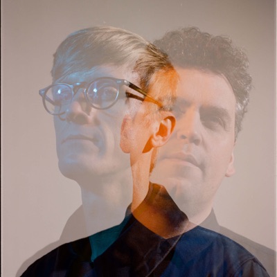 Escucha a Simian Mobile Disco, mira videos musicales, lee su biografía, consulta las fechas de las gira y más.