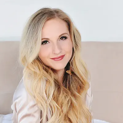 Listen to Jessie Chris, watch music videos, read bio, see tour dates & more!