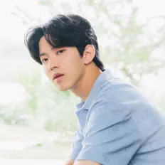 Listen to DOWOON, watch music videos, read bio, see tour dates & more!