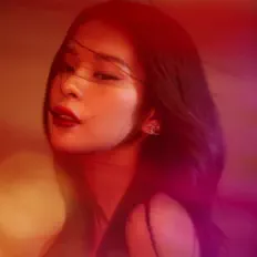 Dengarkan Phí Phương Anh, tonton video musik, baca bio, lihat tanggal tur & lainnya!