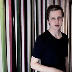 Teiturを聴いたり、ミュージックビデオを鑑賞したり、経歴やツアー日程などを確認したりしましょう！