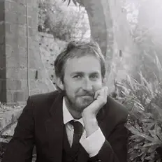 Listen to Fraser Ross, watch music videos, read bio, see tour dates & more!