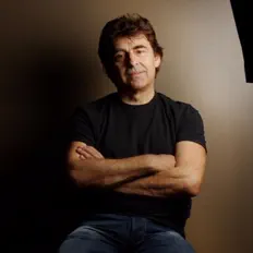 Listen to Claude Barzotti, watch music videos, read bio, see tour dates & more!