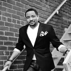 Listen to Smokie Norful, watch music videos, read bio, see tour dates & more!
