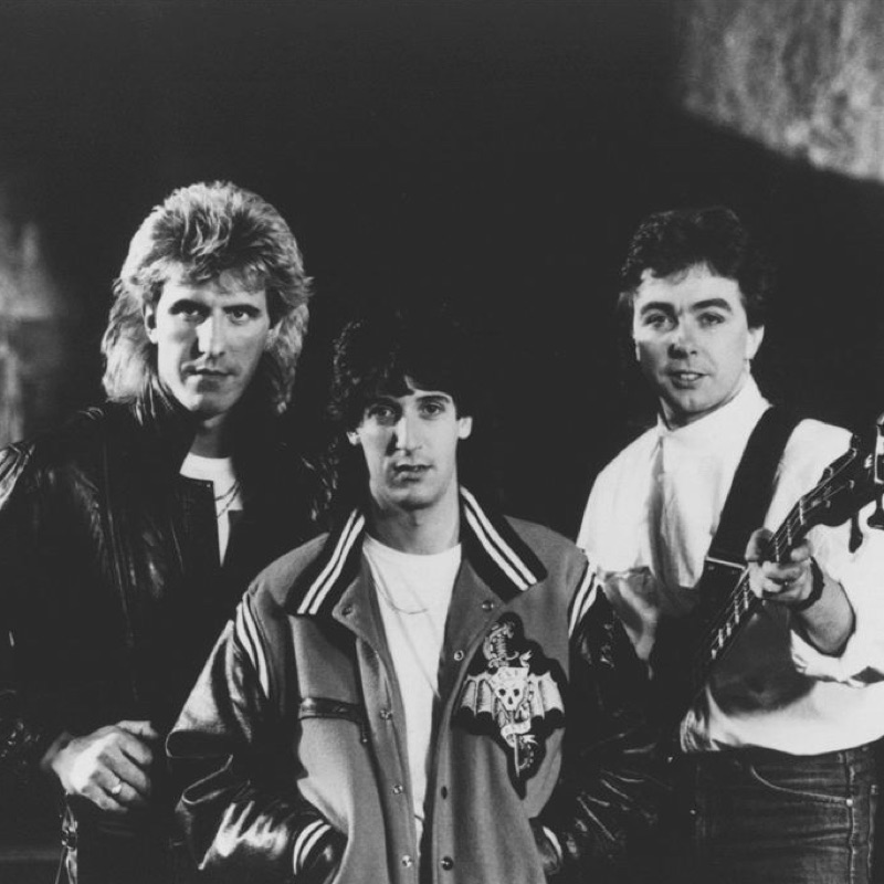 The Outfield - Your Love