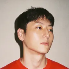Poslechněte si interpreta Lee Kang Seung, sledujte hudební videa, přečtěte si životopis, podívejte se na data turné a další informace.