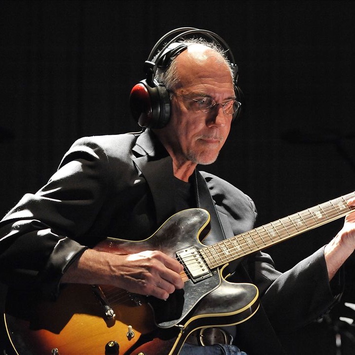 Фото Larry Carlton