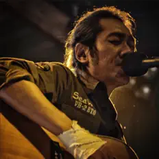 聆聽 王梵瑞、觀看音樂影片、閱讀小傳、查看巡演日期等！