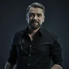 Listen to Kuba Badach, watch music videos, read bio, see tour dates & more!