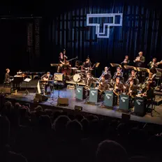 Tobias Becker Bigband을(를) 듣고, 뮤직 비디오를 보고, 약력을 읽고, 투어 일정 등을 확인하세요!
