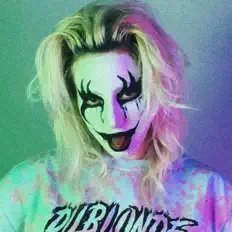 Escucha a Du Blonde, mira videos musicales, lee su biografía, consulta las fechas de las gira y más.