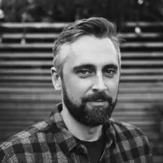 聆聽 Jon Everist、觀看音樂影片、閱讀小傳、查看巡演日期等！