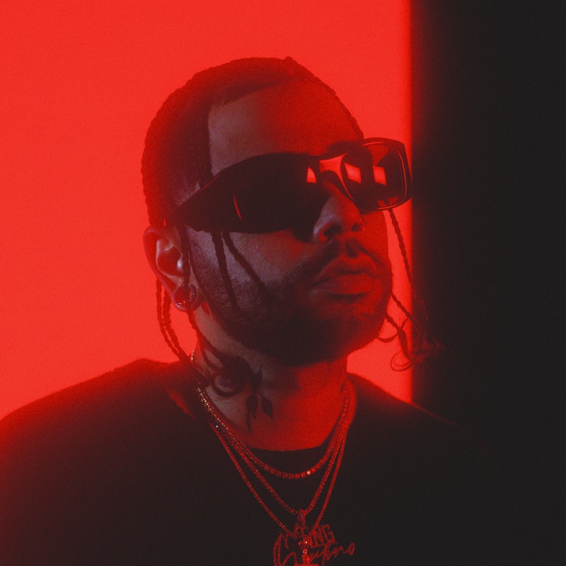 Young Martino, Lunay & Myke Towers - Only Fans (feat. Jhay Cortez, Arcángel, Darell, Ñengo Flow, Brray & Joyce Santana) [Remix]