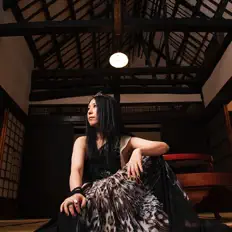 Ouça 天野月子, assista a videoclipes, leia a biografia, veja as datas das turnês e mais!
