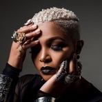 Simphiwe Dana
