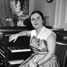 Escucha a Tatiana Nikolayeva, mira vídeos musicales, lee la biografía, consulta fechas de giras y mucho más.