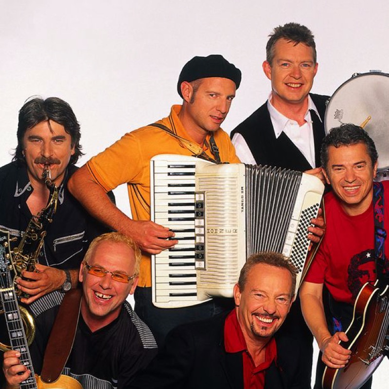 Spider Murphy Gang - Wer Wird Denn Woana