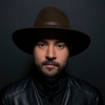 Edward Ramírez