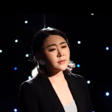 Listen to 乌达, watch music videos, read bio, see tour dates & more!