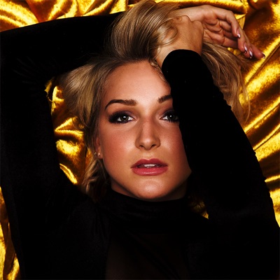 Listen to Victoria Duffield, watch music videos, read bio, see tour dates & more!