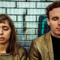 Ascolta GLASLYN, guarda video musicali, leggi la biografia, vedi le date del tour & altro!