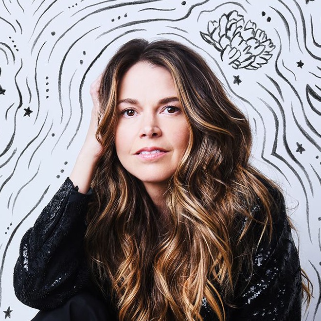 Фото Sutton Foster