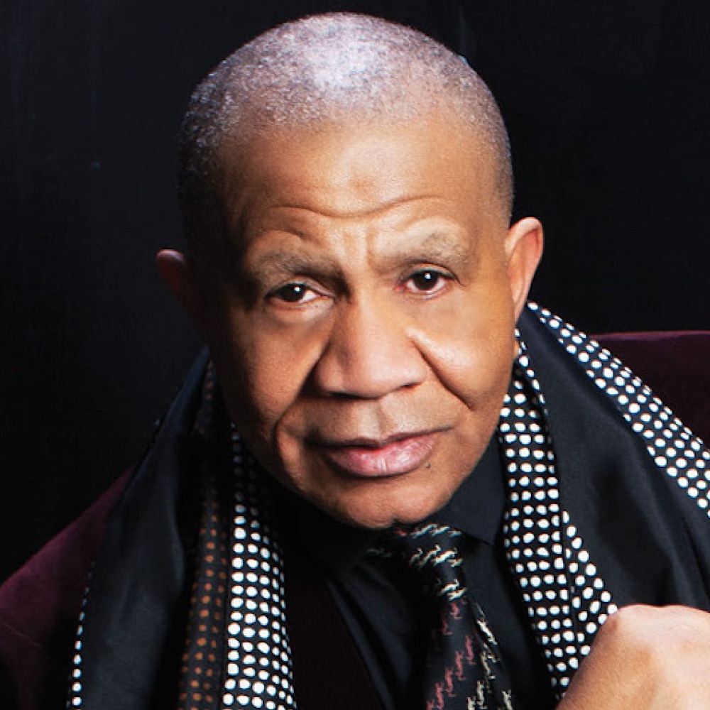 Фото Lenny Williams