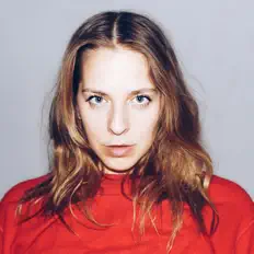 Dengarkan Julia Nunes, tonton video musik, baca bio, lihat tanggal tur & lainnya!