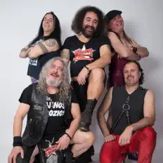 Listen to Mojinos Escozios, watch music videos, read bio, see tour dates & more!