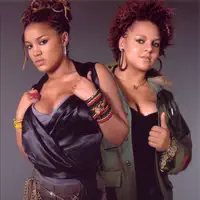 Poslechněte si interpreta undefined, sledujte hudební videa, přečtěte si životopis, podívejte se na data turné a další informace.