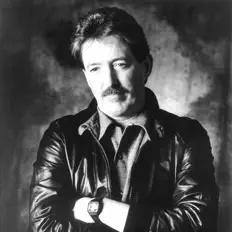 Escucha a Paul Butterfield, mira videos musicales, lee su biografía, consulta las fechas de las gira y más.