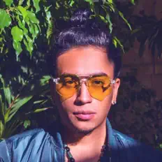 Escucha a Santos Jaguar, mira vídeos musicales, lee la biografía, consulta fechas de giras y mucho más.