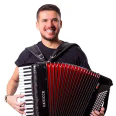 Listen to Luan Estilizado, watch music videos, read bio, see tour dates & more!