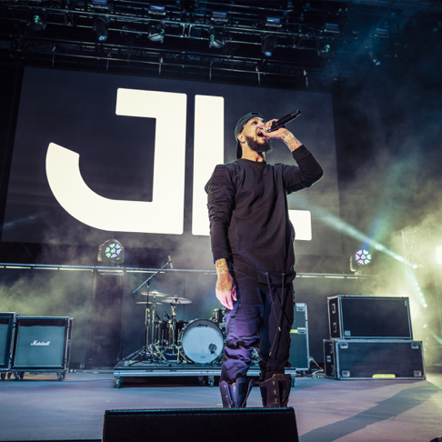 JL - Apple Music