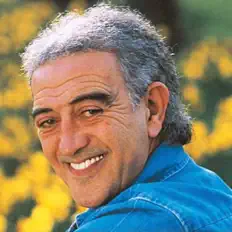Listen to Edip Akbayram, watch music videos, read bio, see tour dates & more!