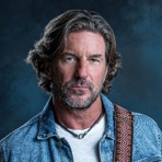 Brett James