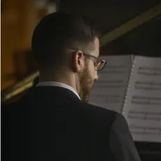 聆聽 Kyle Landry、觀看音樂影片、閱讀小傳、查看巡演日期等！