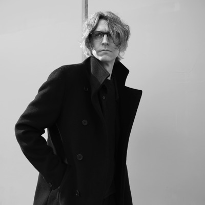 Listen to Daniel Davies, watch music videos, read bio, see tour dates & more!