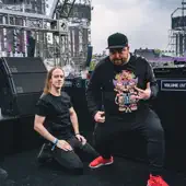 Ascolta Pegboard Nerds & REDLESS, guarda video musicali, leggi la biografia, vedi le date del tour & altro!