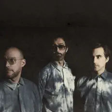 Listen to LNZNDRF, watch music videos, read bio, see tour dates & more!