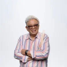 Shuichi Ponta Murakamiを聴いたり、ミュージックビデオを鑑賞したり、経歴やツアー日程などを確認したりしましょう！
