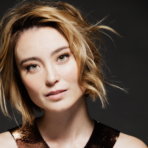 Emi Meyer - Apple Music